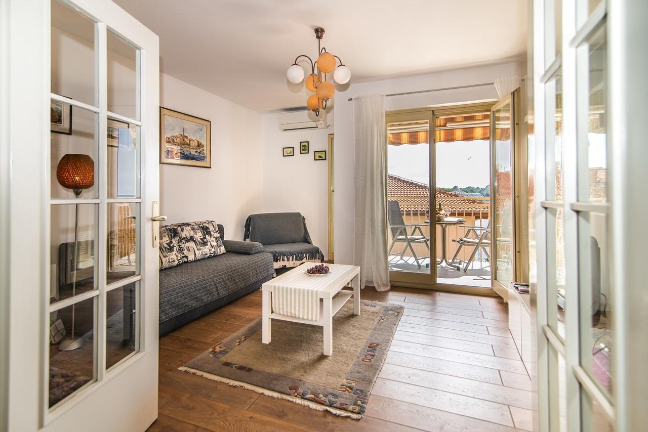 Apartment Vesna Kandlerova Porec Bagian luar foto